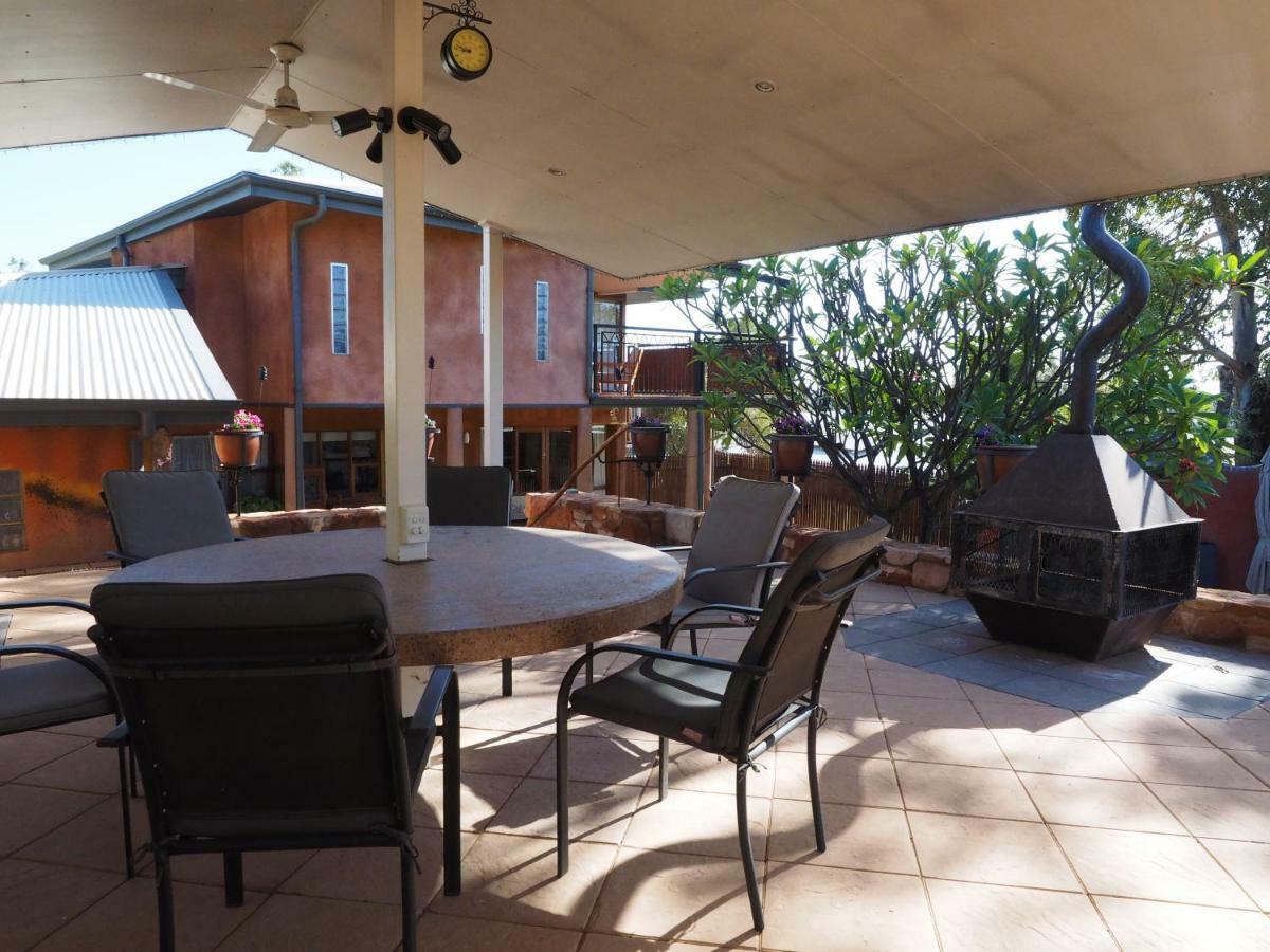 Bed and Breakfast Wilmots On Dixon à Alice Springs Extérieur photo